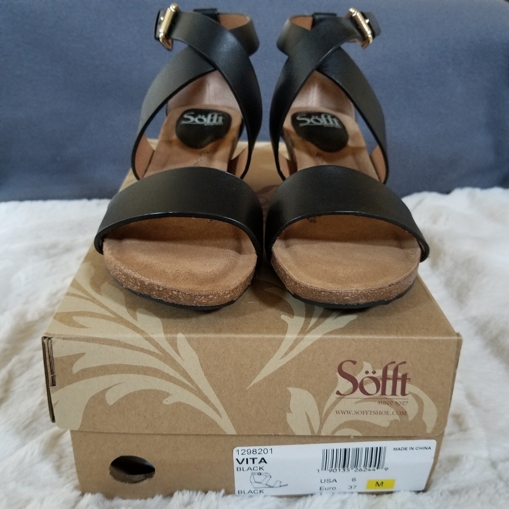 Söfft NWT Black Sandals